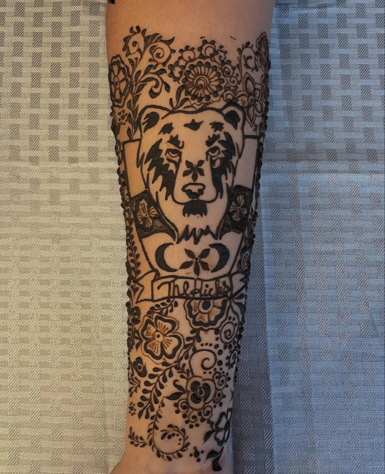 Custom henna lion tattoo design Edmonton
